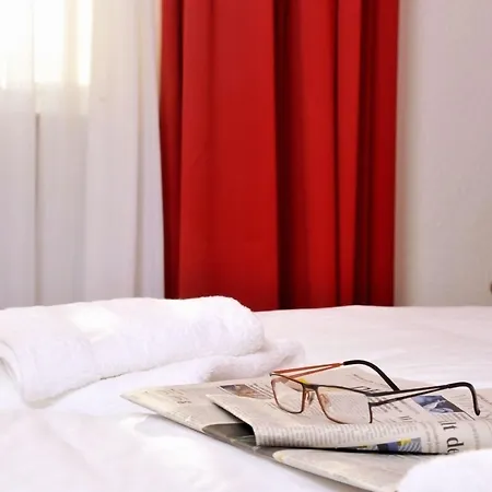 Stadthotel 호텔 3*