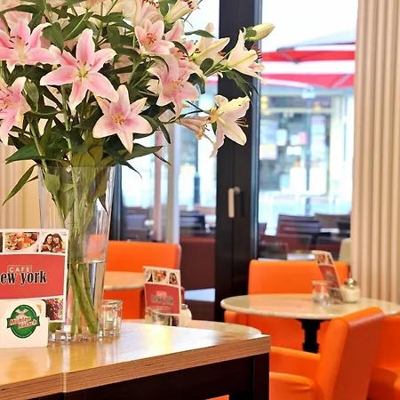 Stadthotel 3*