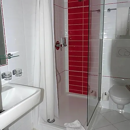 Stadthotel Langenfeld (North Rhine-Westphalia)