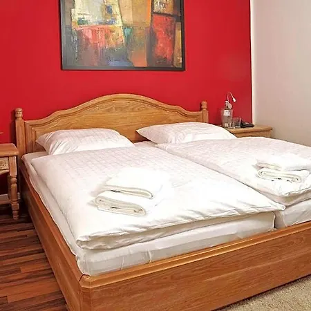 Hotel Stadthotel 3*