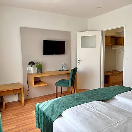 Hotel Stadthotel 3*