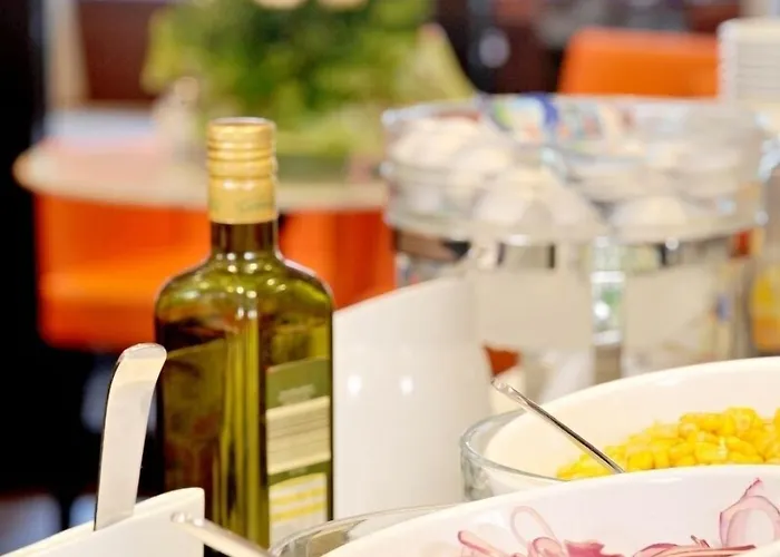 Stadthotel 酒店 朗根费尔德